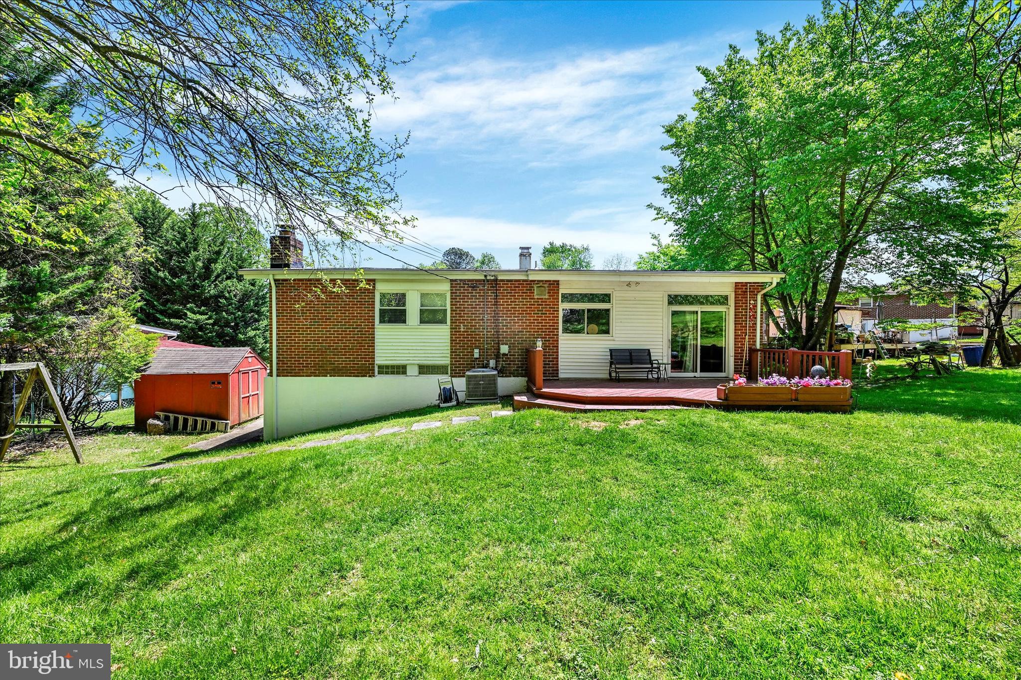 6816 Timberlane Road Baltimore, MD 21209 - Photo 23 of 28
