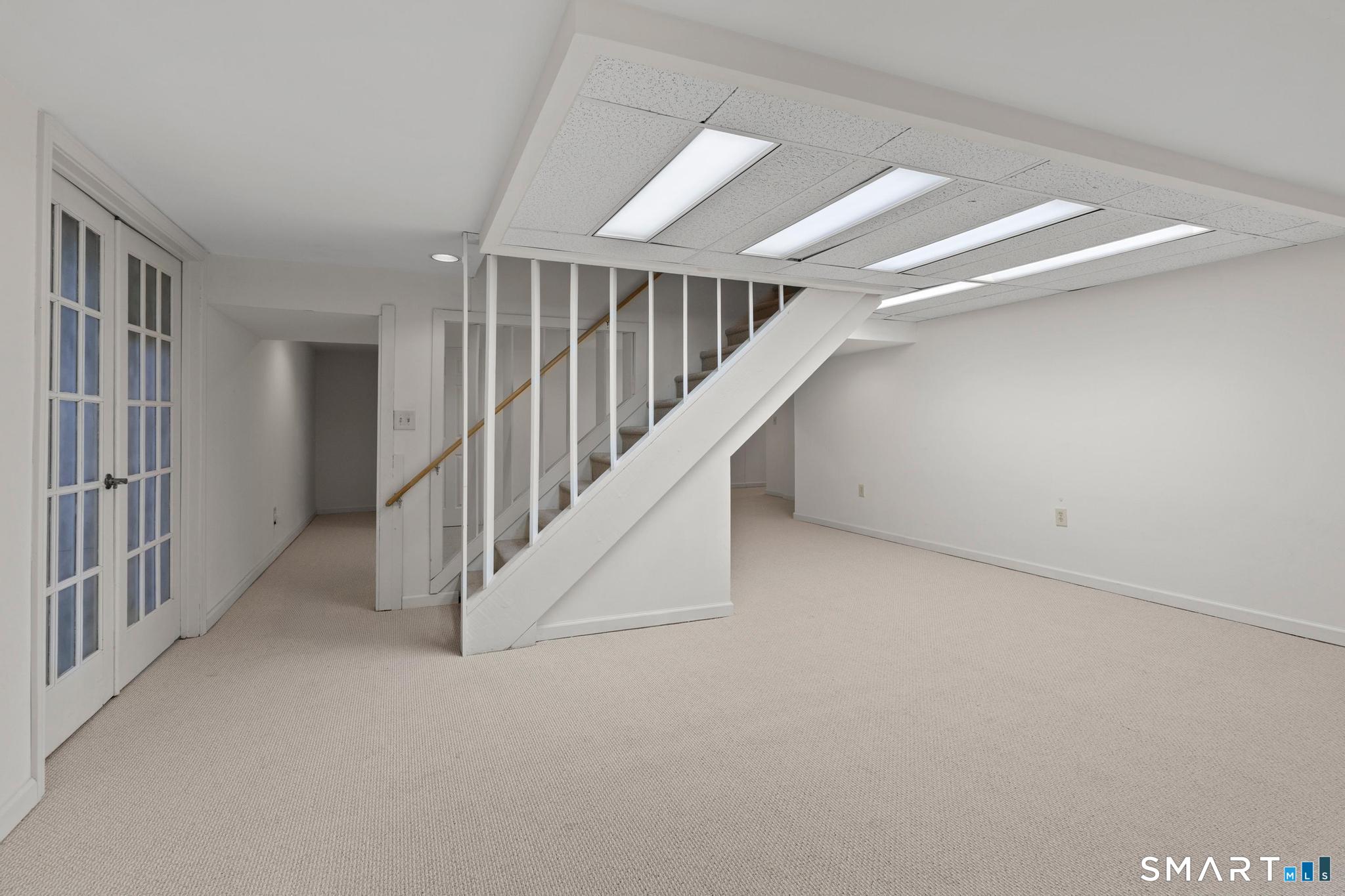 21 Karen Road West Hartford, CT 06117 - Photo 33 of 40