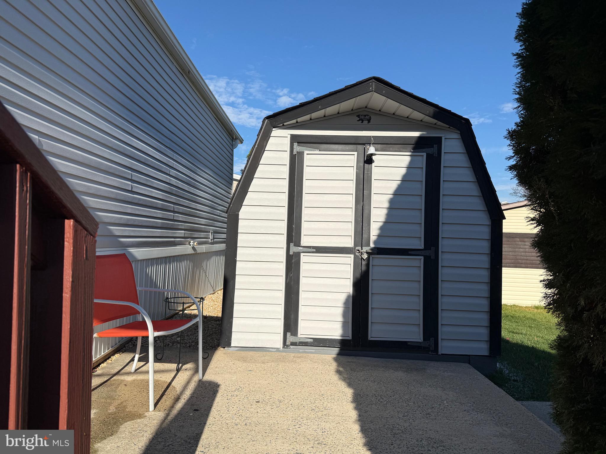 114 Pheasant Ridge Circle Lancaster, PA 17603 - Photo 29 of 30 a front view of a house with a yard