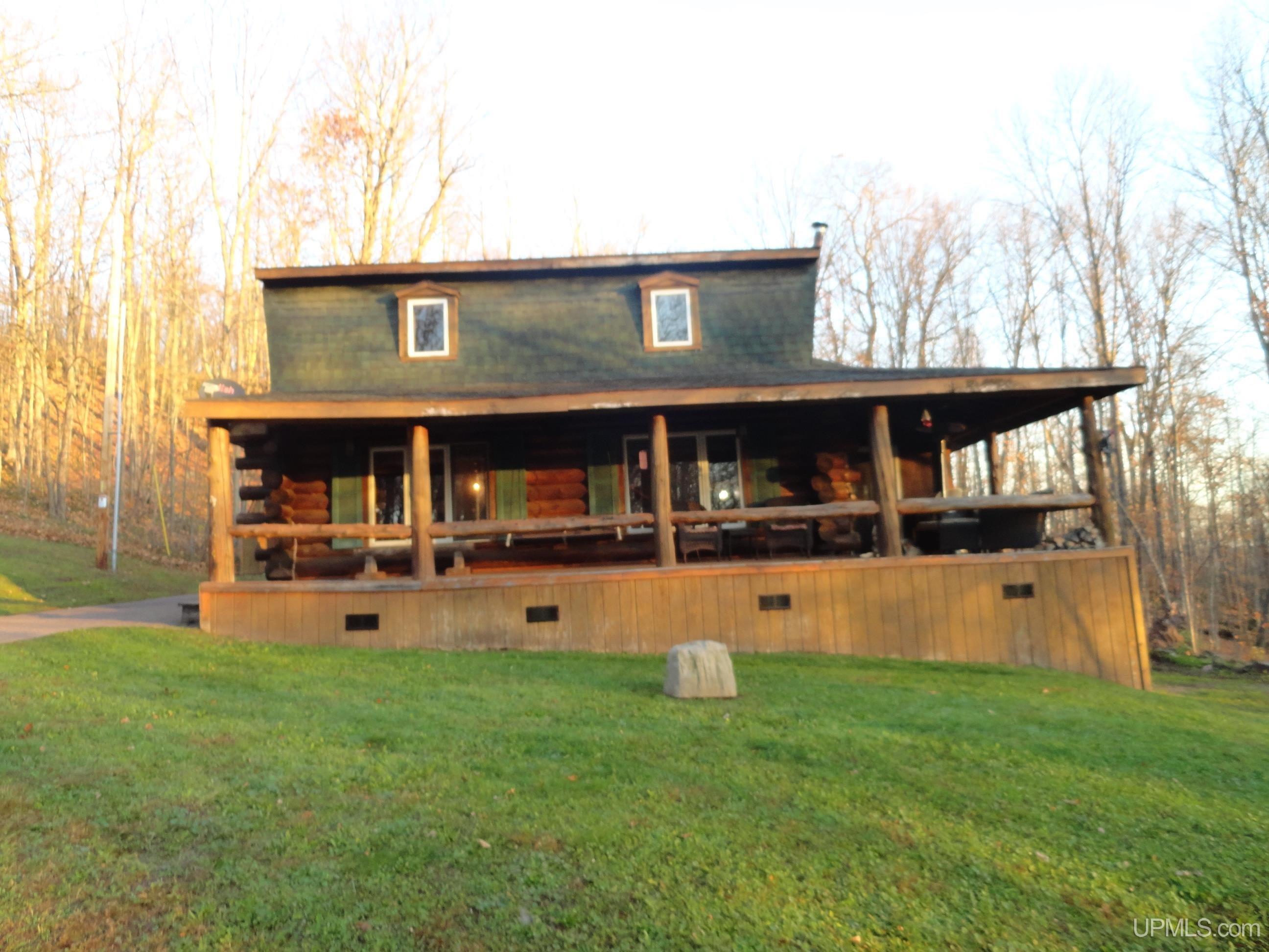 17524 Victoria Dam Road Rockland, MI 49960 - Photo 2 of 27
