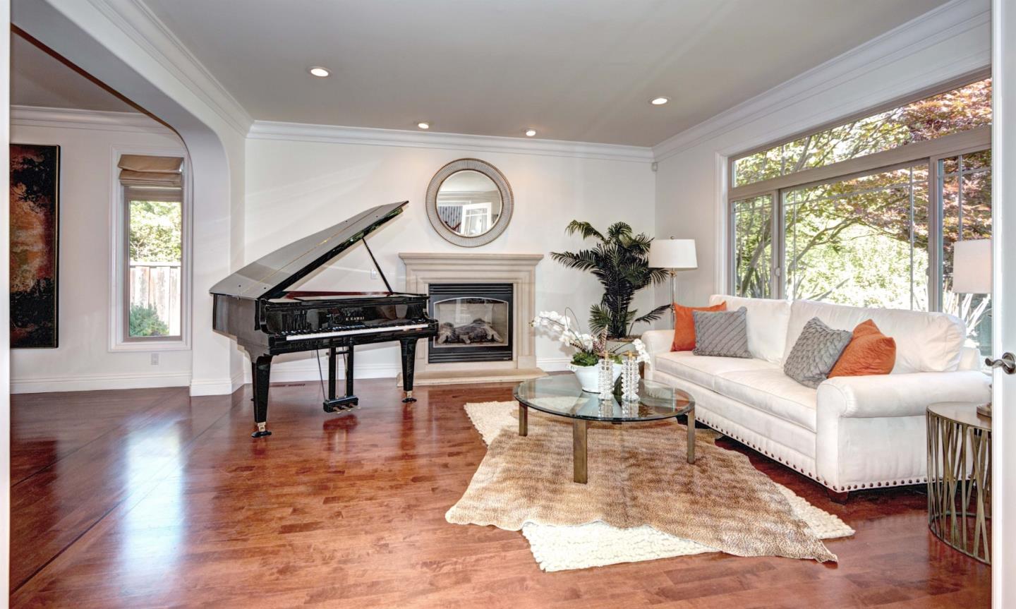 938 Clinton Road Los Altos, CA 94024 - Photo 6 of 29 Gallery Image 6