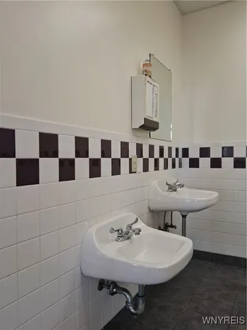 $750,000 | 1792 Niagara Street, Buffalo, NY 14207