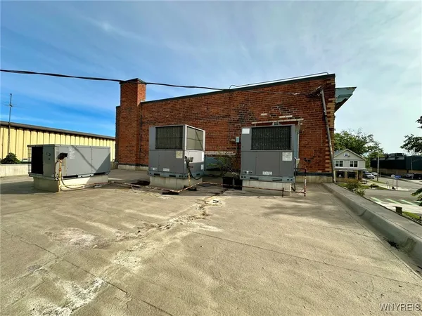$750,000 | 1792 Niagara Street, Buffalo, NY 14207
