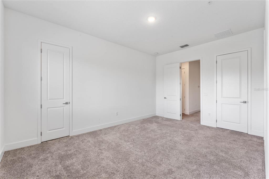 38 West Harding Street, Unit B Orlando, FL 32806 - Photo 20 of 27 a view of an empty room