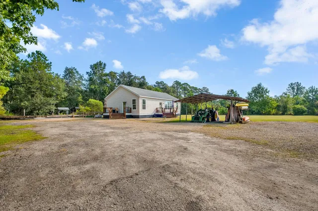 $269,000 | 34 Fire Escape Road, St. Marks, FL 32327