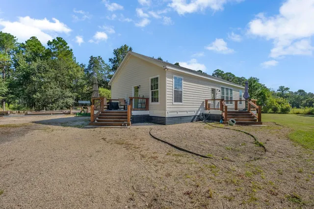 $269,000 | 34 Fire Escape Road, St. Marks, FL 32327
