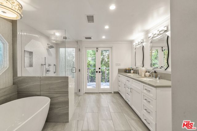 $8,495 | 3910 Sumac Drive, Sherman Oaks, CA 91403