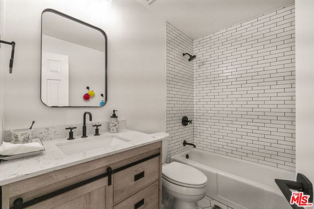 $8,495 | 3910 Sumac Drive, Sherman Oaks, CA 91403