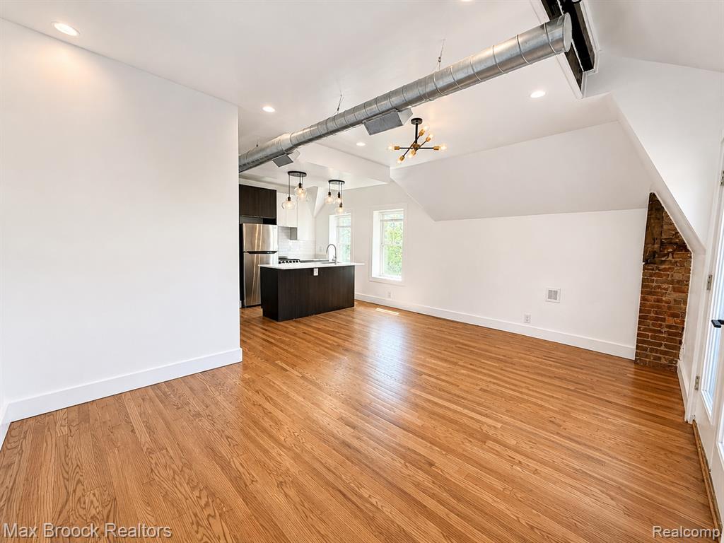 3143 Trumbull, Unit 301 Detroit, MI 48216 - Photo 2 of 12