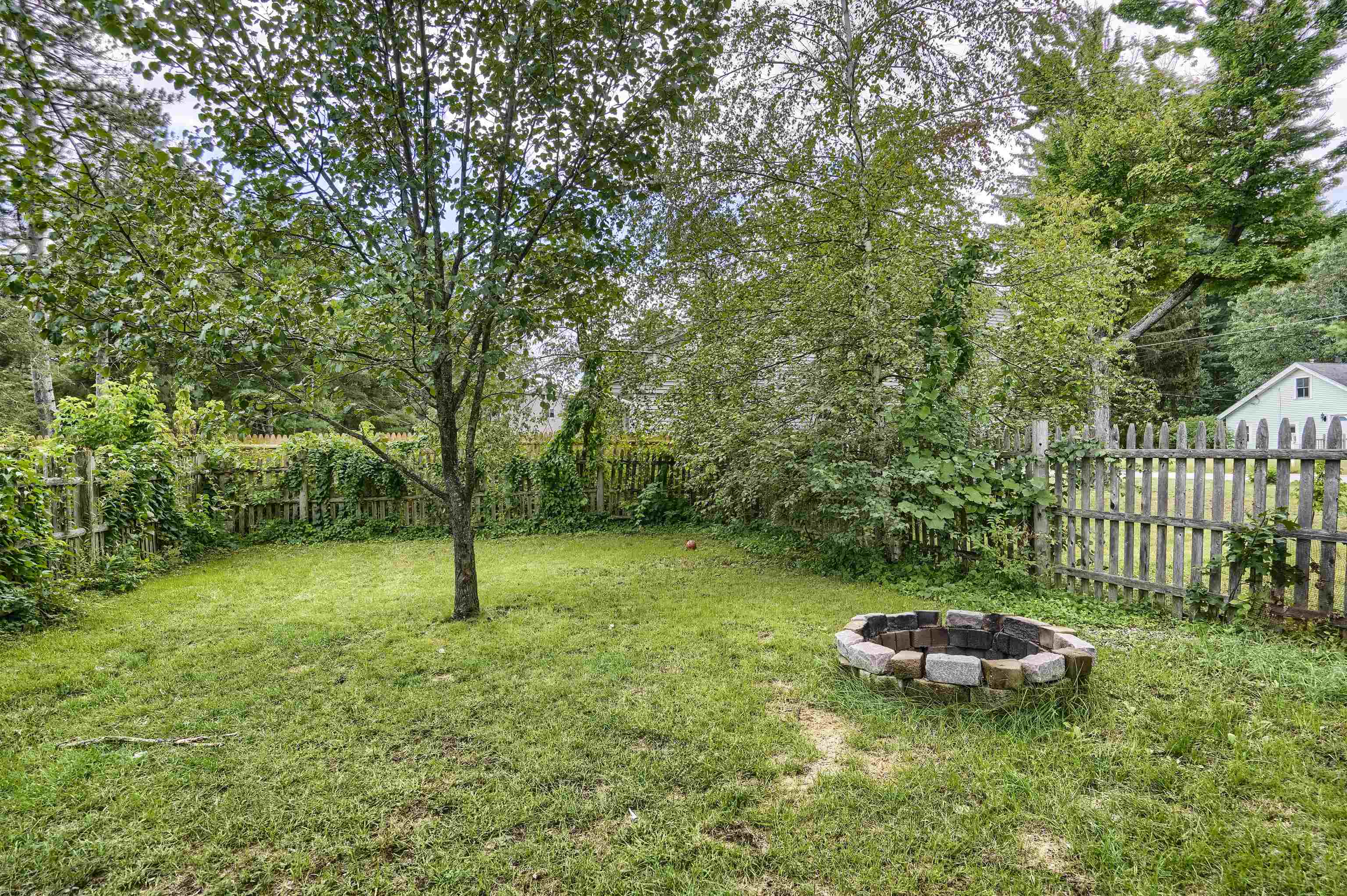 42 Airport Road Concord, NH 03301 - Photo 33 of 38