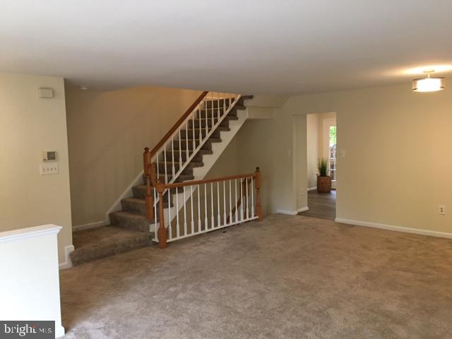 7269 Olde Lantern Way Springfield, VA 22152 - Photo 8 of 53 Gallery Image 8