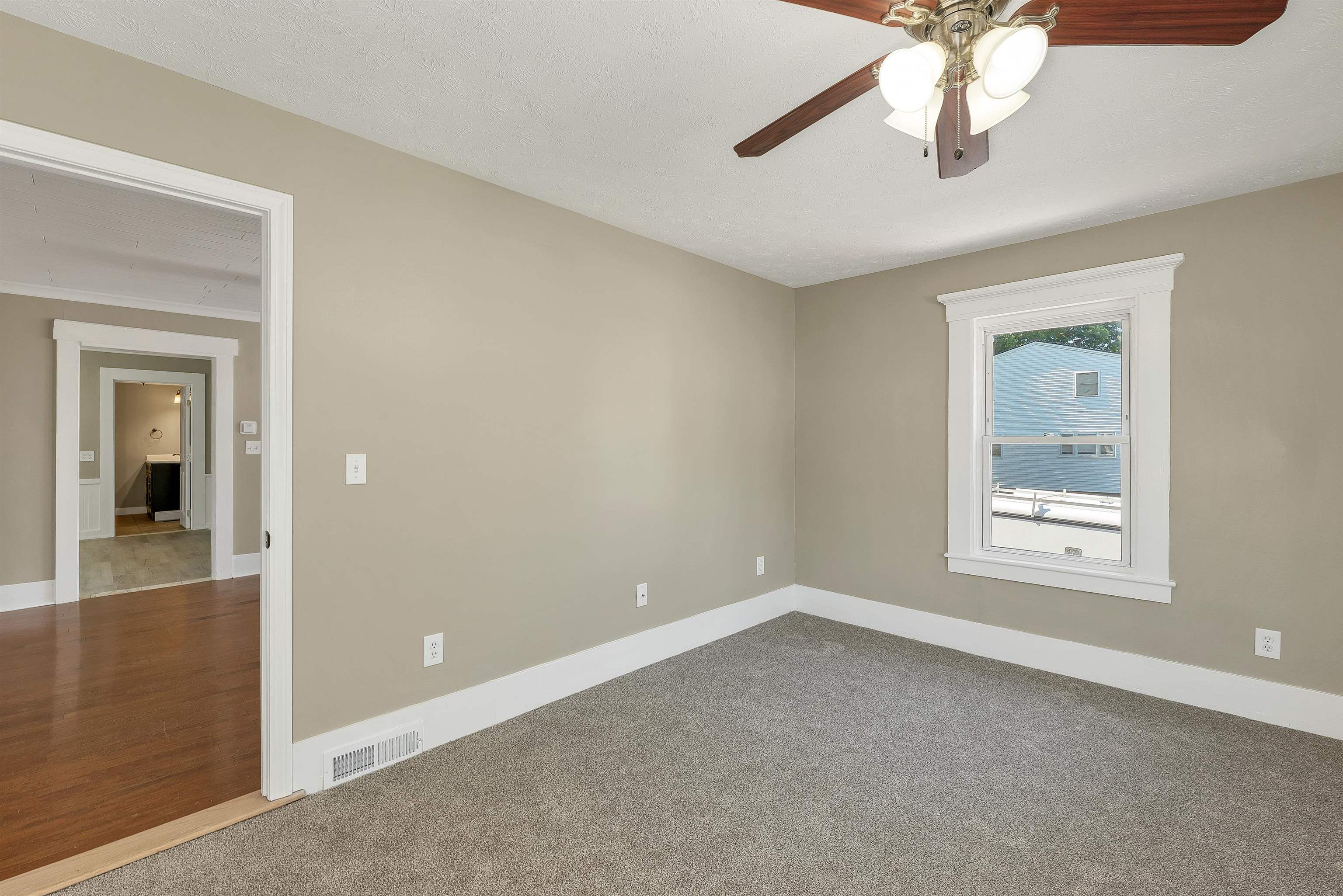 16 Brook Street Derry, NH 03038 - Photo 35 of 60