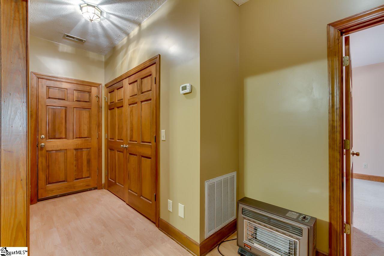 351 Thomas Mill Road Easley, SC 29640 - Photo 29 of 36