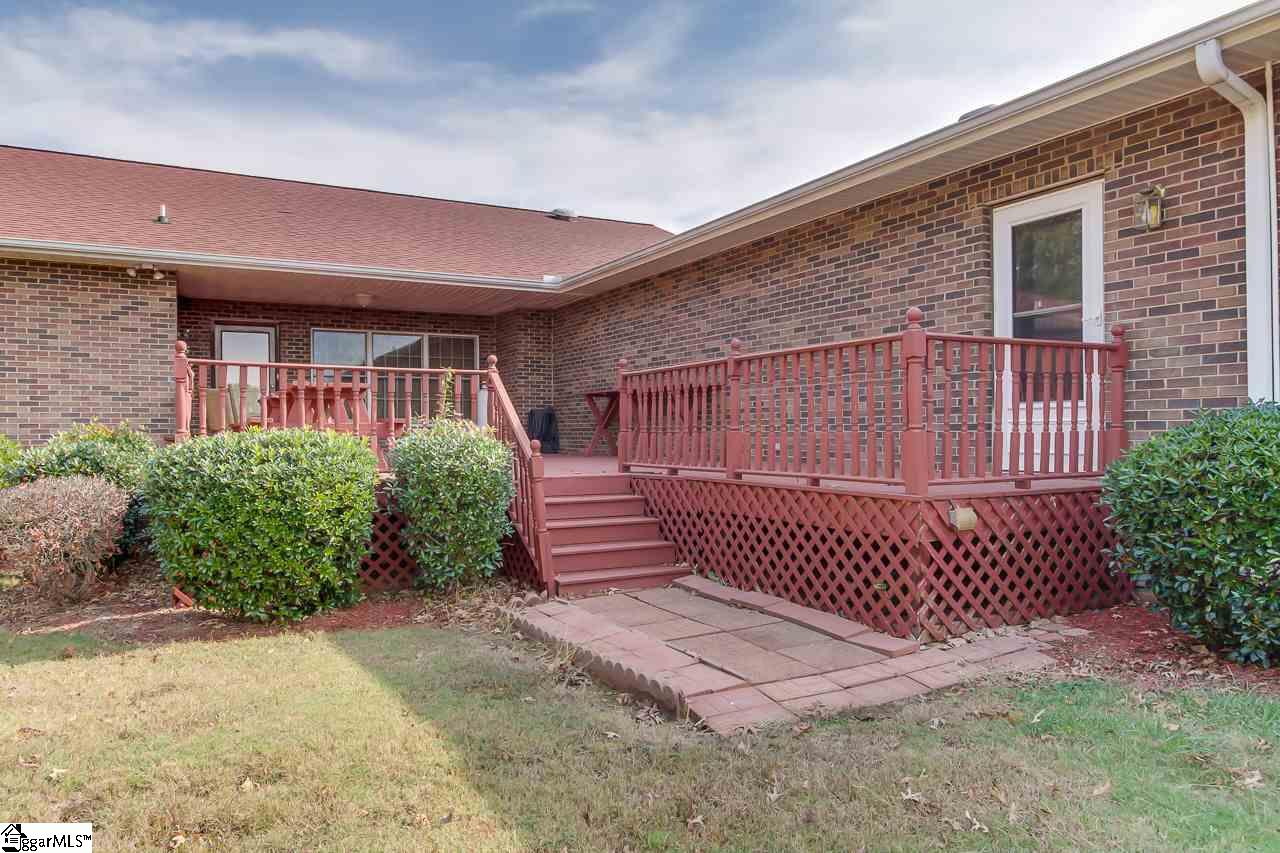 351 Thomas Mill Road Easley, SC 29640 - Photo 34 of 36