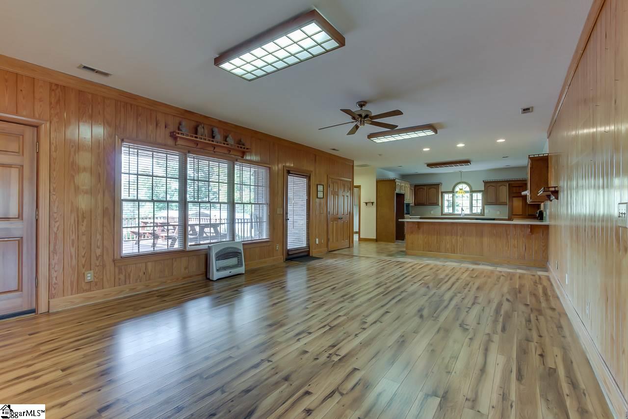 351 Thomas Mill Road Easley, SC 29640 - Photo 7 of 36