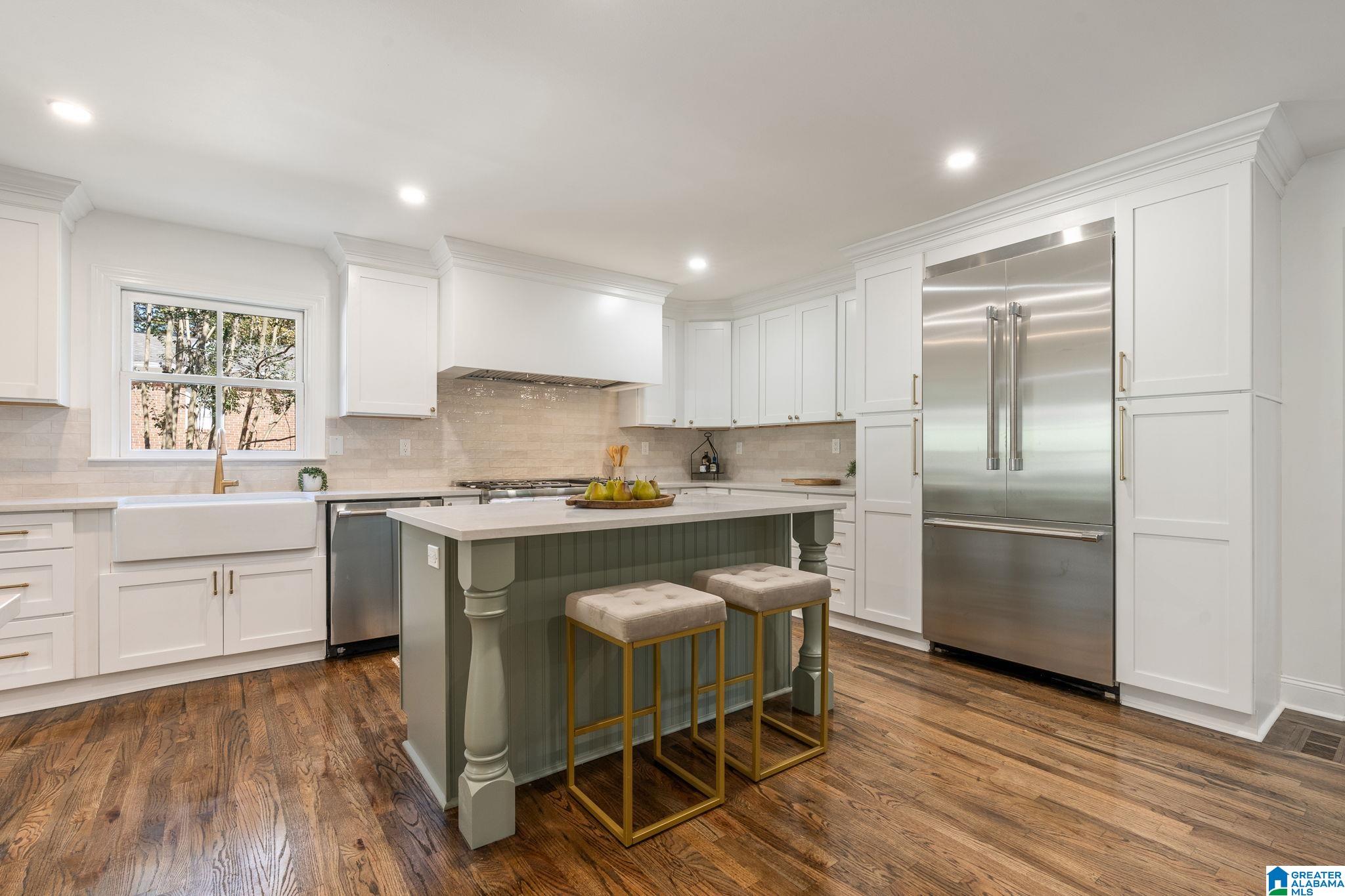 3815 River Oaks Road Mountain Brook, AL 35243 - Photo 15 of 67
