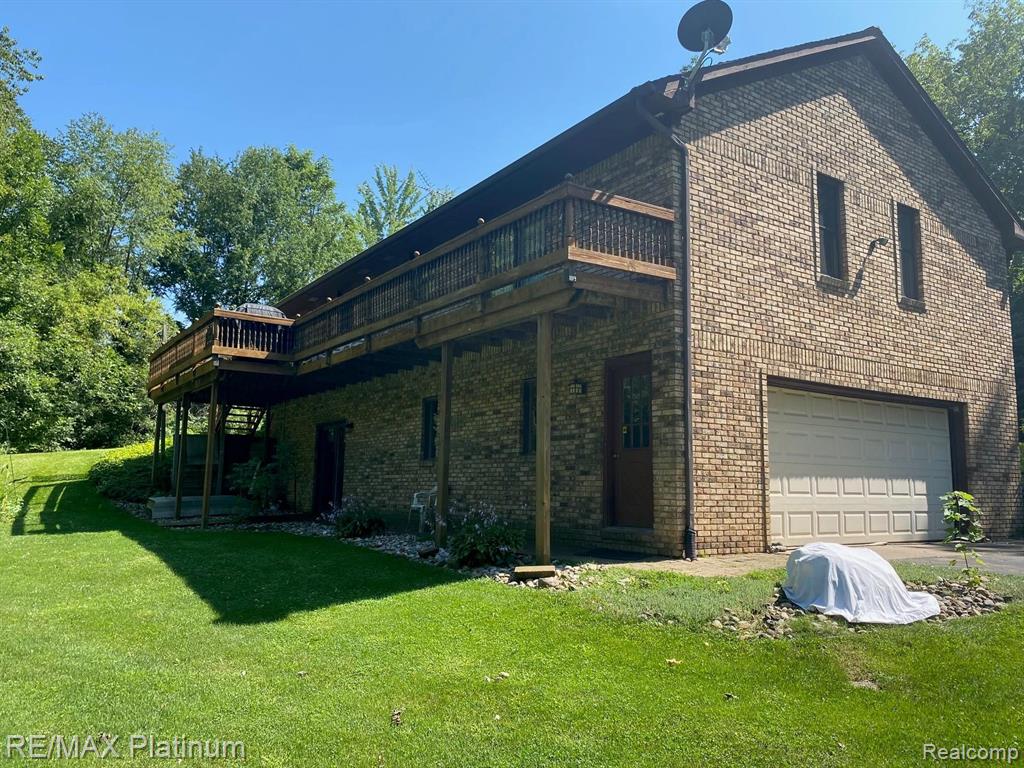 6081 Spaulding Road Howell, MI 48855 - Photo 15 of 15