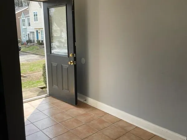 $1,750 | 6721 Trafalger Square, Norcross, GA 30093