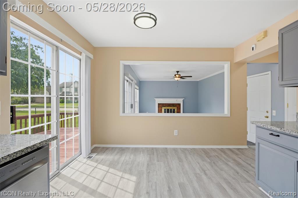 1028 Knightsbridge Road Canton, MI 48187 - Photo 8 of 25