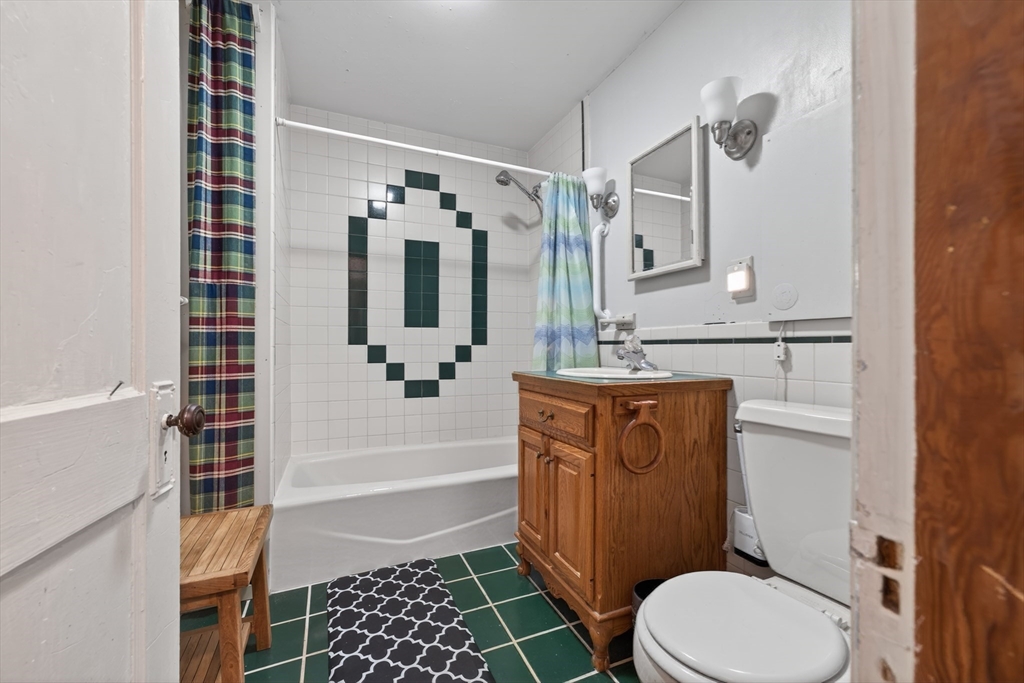 34 Bridge Street Fairhaven, MA 02719 - Photo 28 of 34