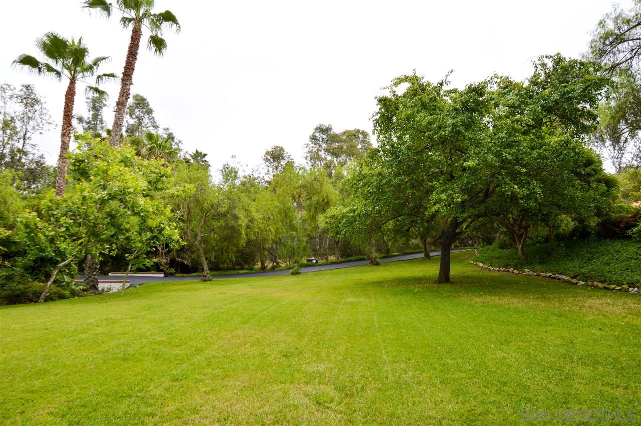 7401 Luna De Oro Rancho Santa Fe, CA 92067 - Photo 24 of 25