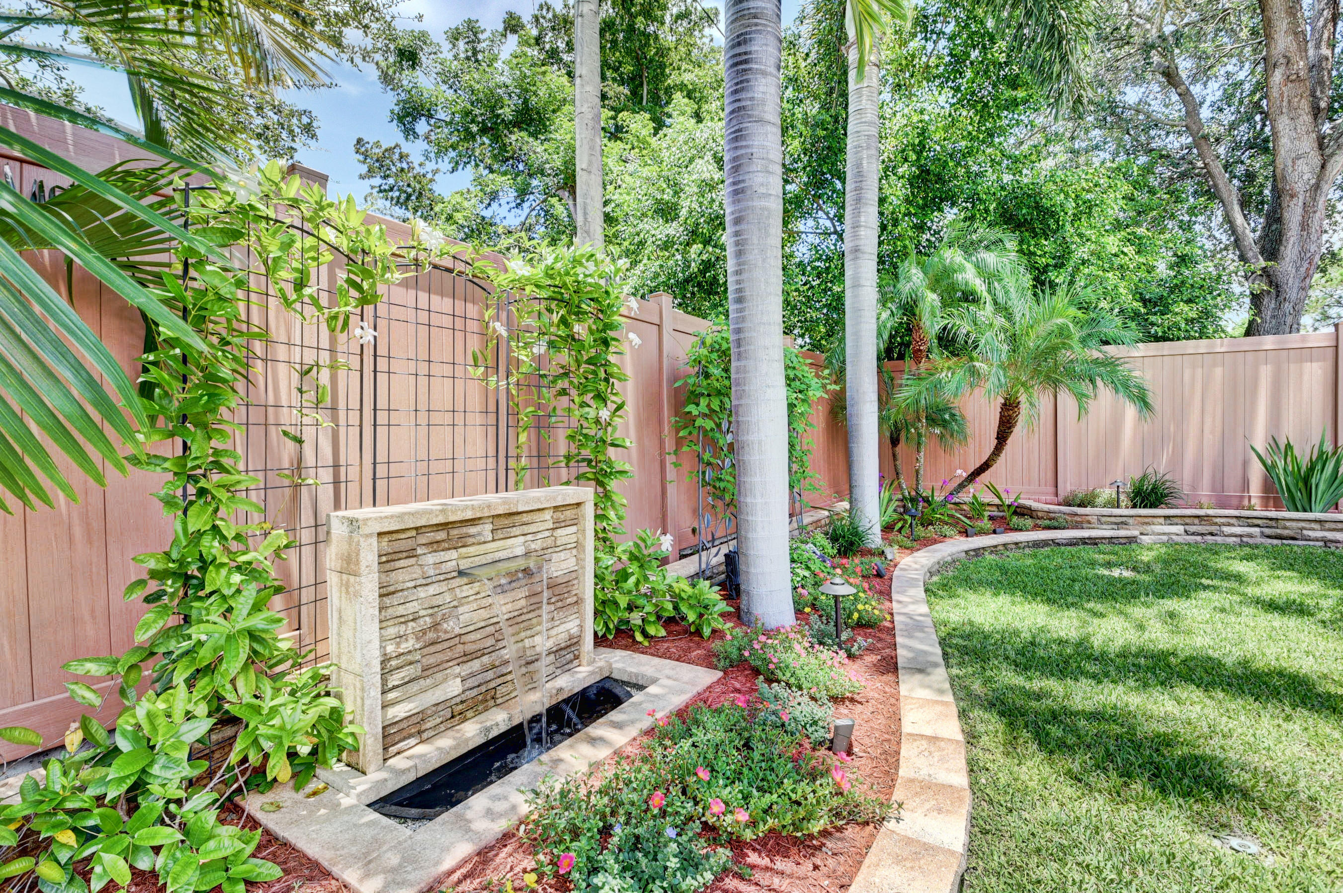 20529 Carousel Circle West Boca Raton, FL 33434 - Photo 33 of 54 24_dsc_1836_37_38_39_40