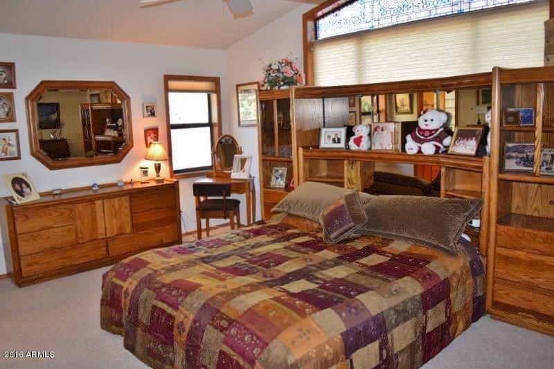 501 North Oak Ridge Road Payson, AZ 85541 - Photo 11 of 32 Master Bedroom (2)