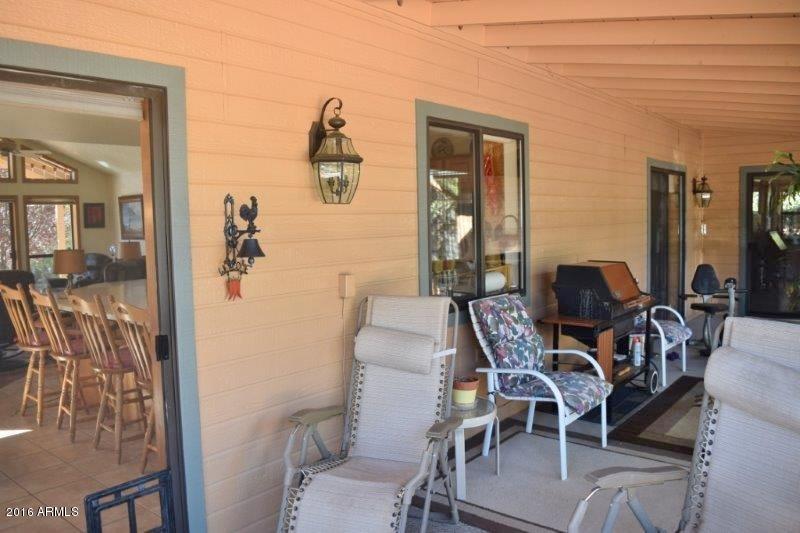 501 North Oak Ridge Road Payson, AZ 85541 - Photo 23 of 32 Back Covered Deck (1)