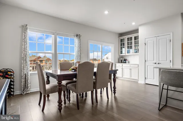 a view of empty room with windows