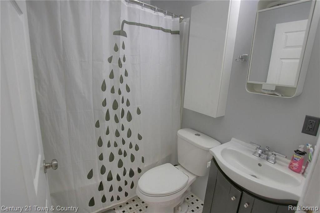 3143 Crooks Road Rochester Hills, MI 48309 - Photo 18 of 23
