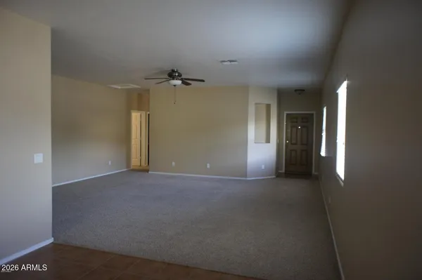 $1,900 | 40925 North Parker Court, Phoenix, AZ 85086