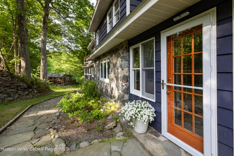 $1,150,000 | 22 Old Mill Road, Stephentown, NY 12169