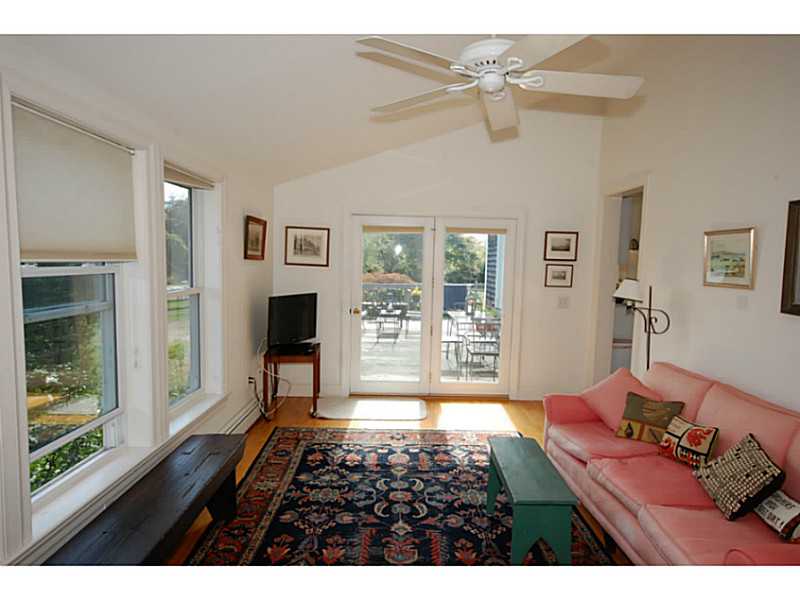 24 Sakonnet Point Road Little Compton, RI 02837 - Photo 13 of 16 Den/Family/Great Room.