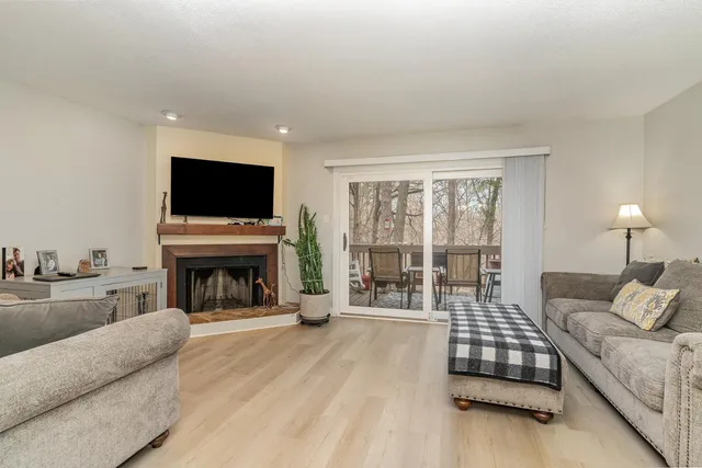 $1,595 | 25 Bluff Trail, Chapel Hill, NC 27516