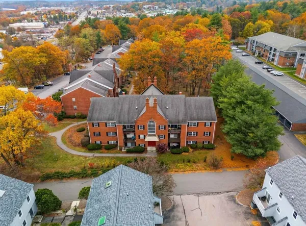 $2,200 | 9 Louisburg Square, Unit 5, Nashua, NH 03060
