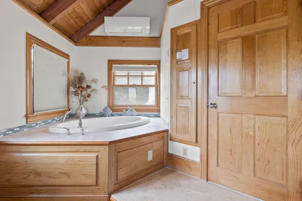 $1,600,000 | 7 Sunrise Lane, Sandwich, MA 02563