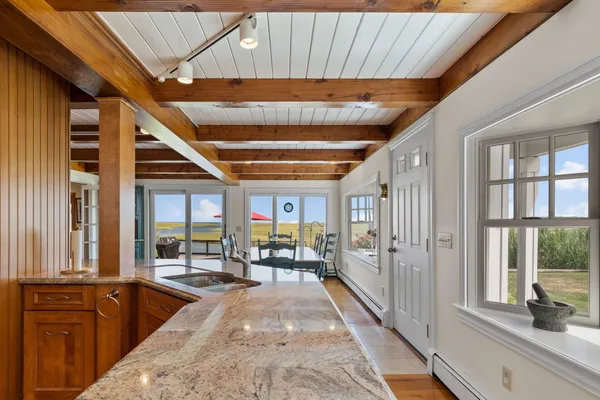 $1,600,000 | 7 Sunrise Lane, Sandwich, MA 02563