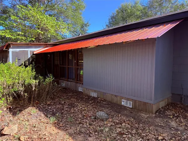 $80,000 | 9420 Hosston Road, Vivian, LA 71082