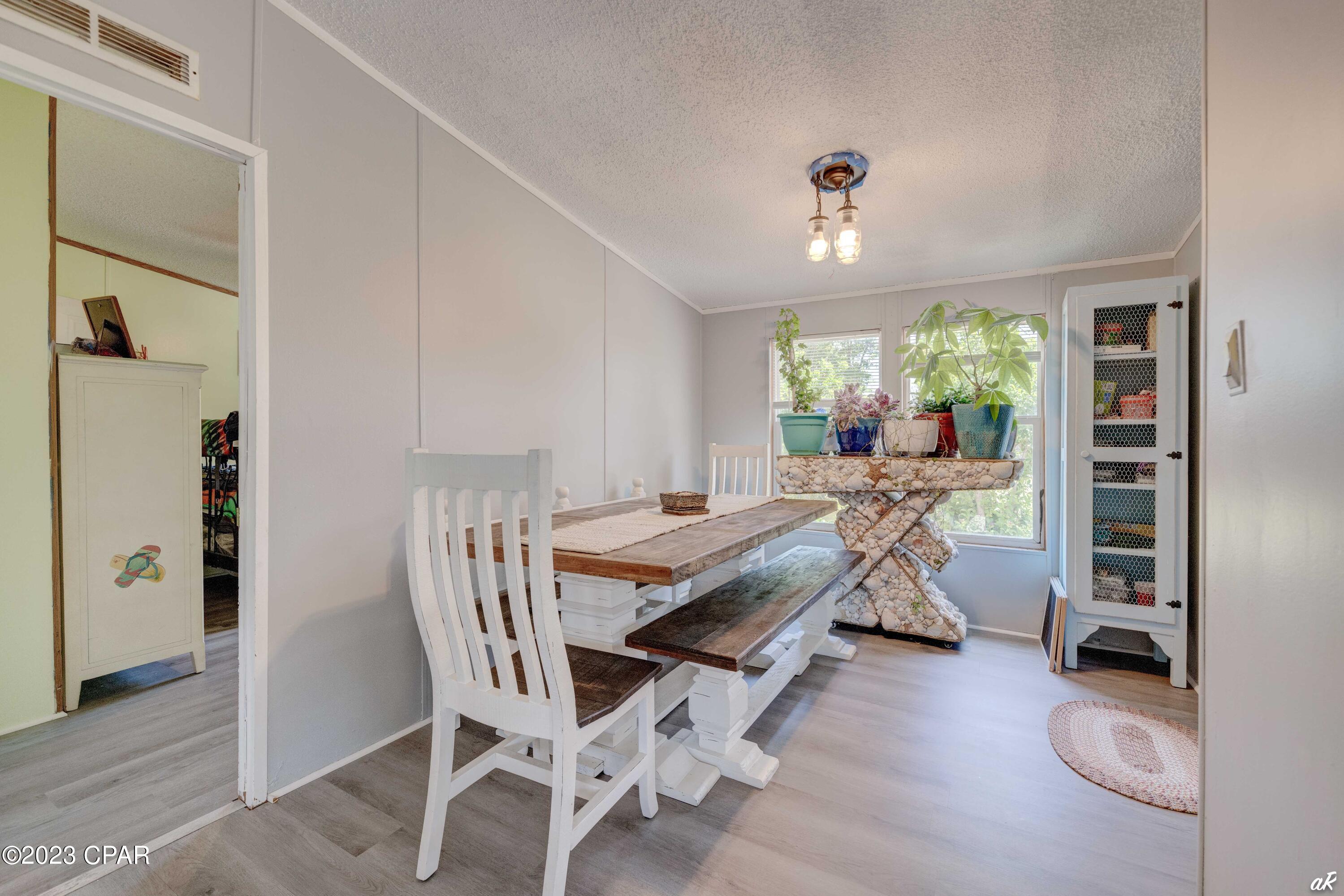 3740 Edwards Road Southport, FL 32409 - Photo 8 of 26 Gallery Image 8