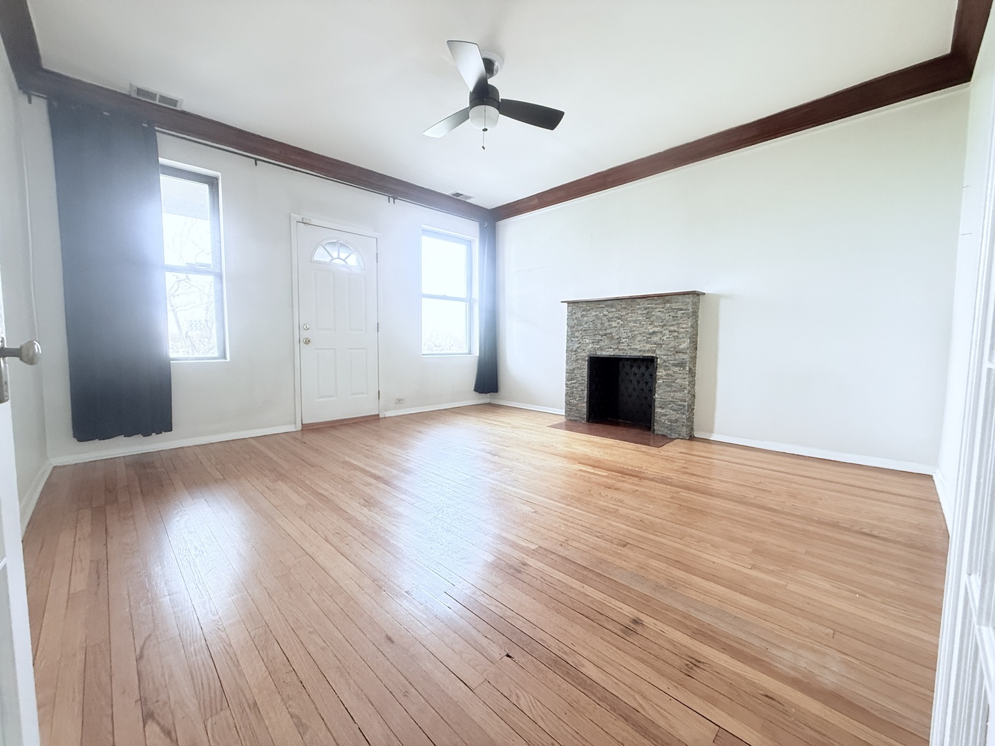 1509 East 65th Street, Unit 2 Chicago, IL 60637 - Photo 8 of 27