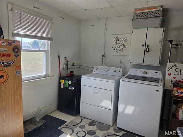 $117,000 | 360 East Cherry Street, Hoyleton, IL 62803