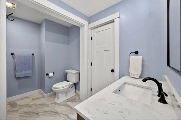 $1,899,000 | 79 Neshobe Road, Mashpee, MA 02649