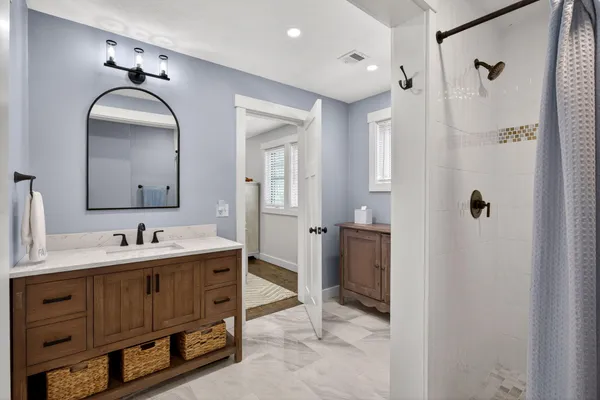 $1,899,000 | 79 Neshobe Road, Mashpee, MA 02649