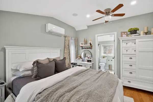 $1,899,000 | 79 Neshobe Road, Mashpee, MA 02649