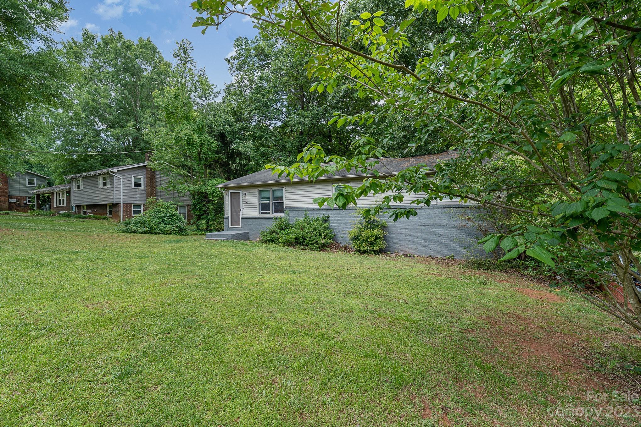 161 8th Avenue Southwest, Unit 2 Conover, NC 28613 - Photo 3 of 22 Gallery Image 3
