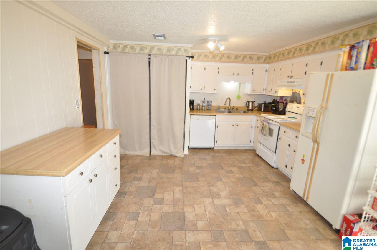 7907 Robbins Circle Dora, AL 35062 - Photo 7 of 26