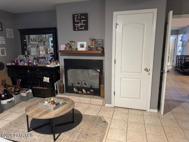 1900 Colors Of The Wind Road, Unit R Dewey, AZ 86327 - Photo 6 of 16 a living room with furniture and a fireplace