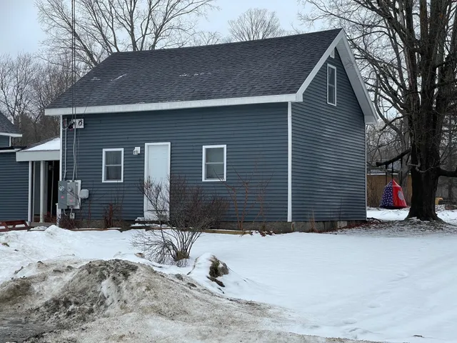 $200,000 | 83 Commercial Street, Hartland, ME 04943