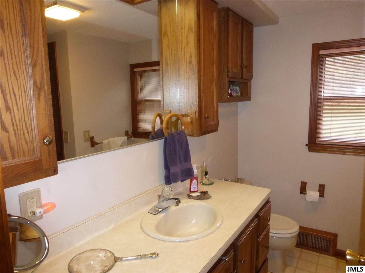 5995 South Jackson Road Jackson, MI 49201 - Photo 19 of 31 Photo 19