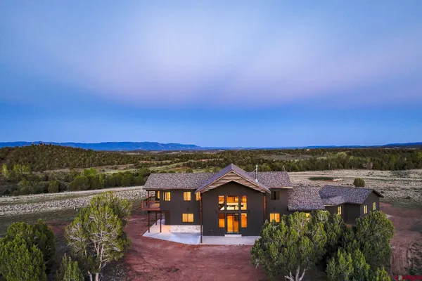 $1,895,000 | 2077 Wrangler Way, Durango, CO 81303